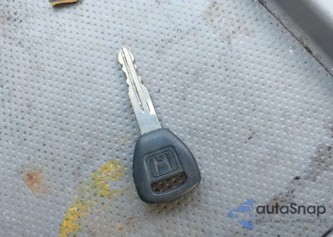 2002 Honda Odyssey Lx from USA, damaged, VIN 5FNRL18572B050015